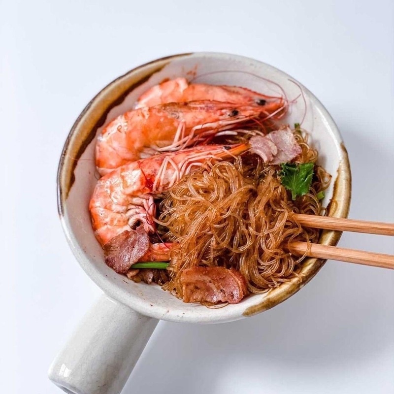 กุ้งอบวุ้นเส้นหม้อดิน