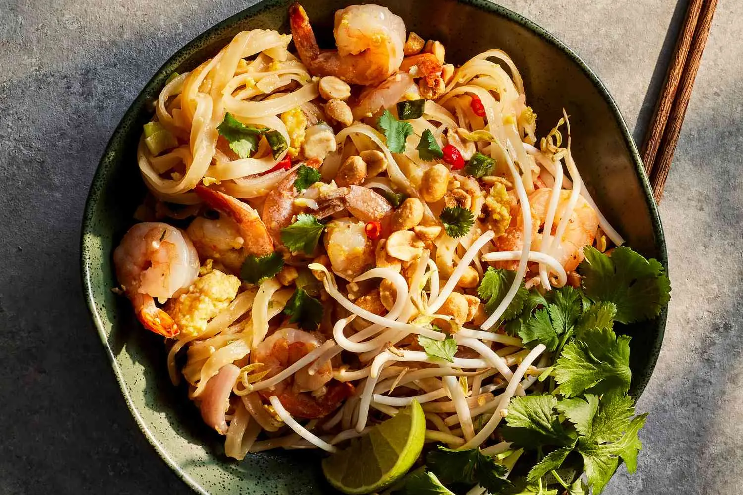 ผัดไทยกุ้งสด (2 ที่)