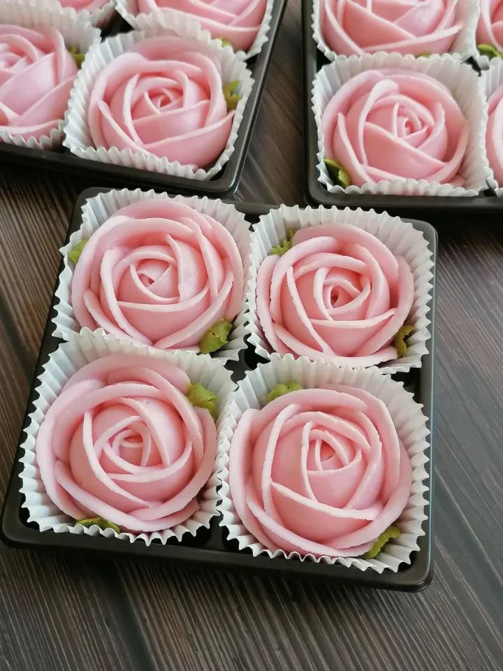 อาลัวกุหลาบ (ขนมไทย & เบเกอรี่ สุพรรณบุรี by Jaongor)
